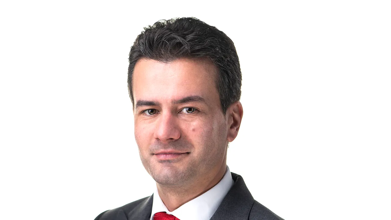 ROCA Industry continuă strategia de consolidare a companiei  ECO EURO DOORS cu obiectiv de transformare în campion regional şi anunţă intenţia unei noi achiziţii pe piaţa naţională 

