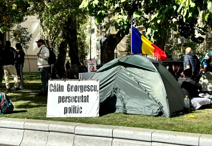 SOCIAL Zeci de amenzi la protestul din fața sediului Arestului Central
