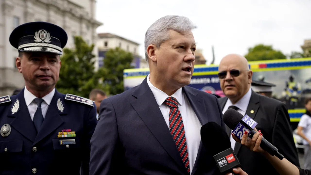 Premierul interimar merge duminică în zonele afectate de inundații: Suntem alături de oameni