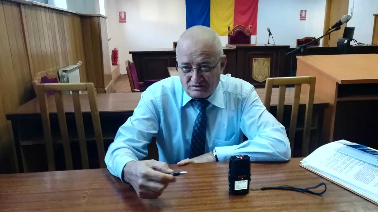 EXCLUSIV. Un judecător acuză. Constantin Udrea: În activitatea mea am găsit documente cu nume de procurori acoperiţi | AUDIO