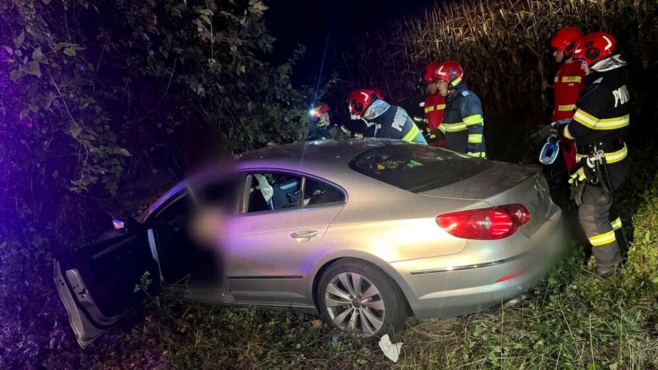 Accident grav în Prahova: au ieșit cu mașina de pe șosea. Tânăr de 19 ani, mort