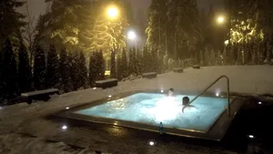 Îmbină SPA-ul cu sporturile de iarnă pentru o vacanţă perfectă