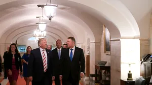 Preşedinţii Klaus Iohannis şi Donald Trump au adoptat o declaraţie privind întărirea relaţiilor România - SUA