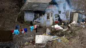 CE recomandă României să scadă cu un milion numărul de persoane ameninţate de sărăcie