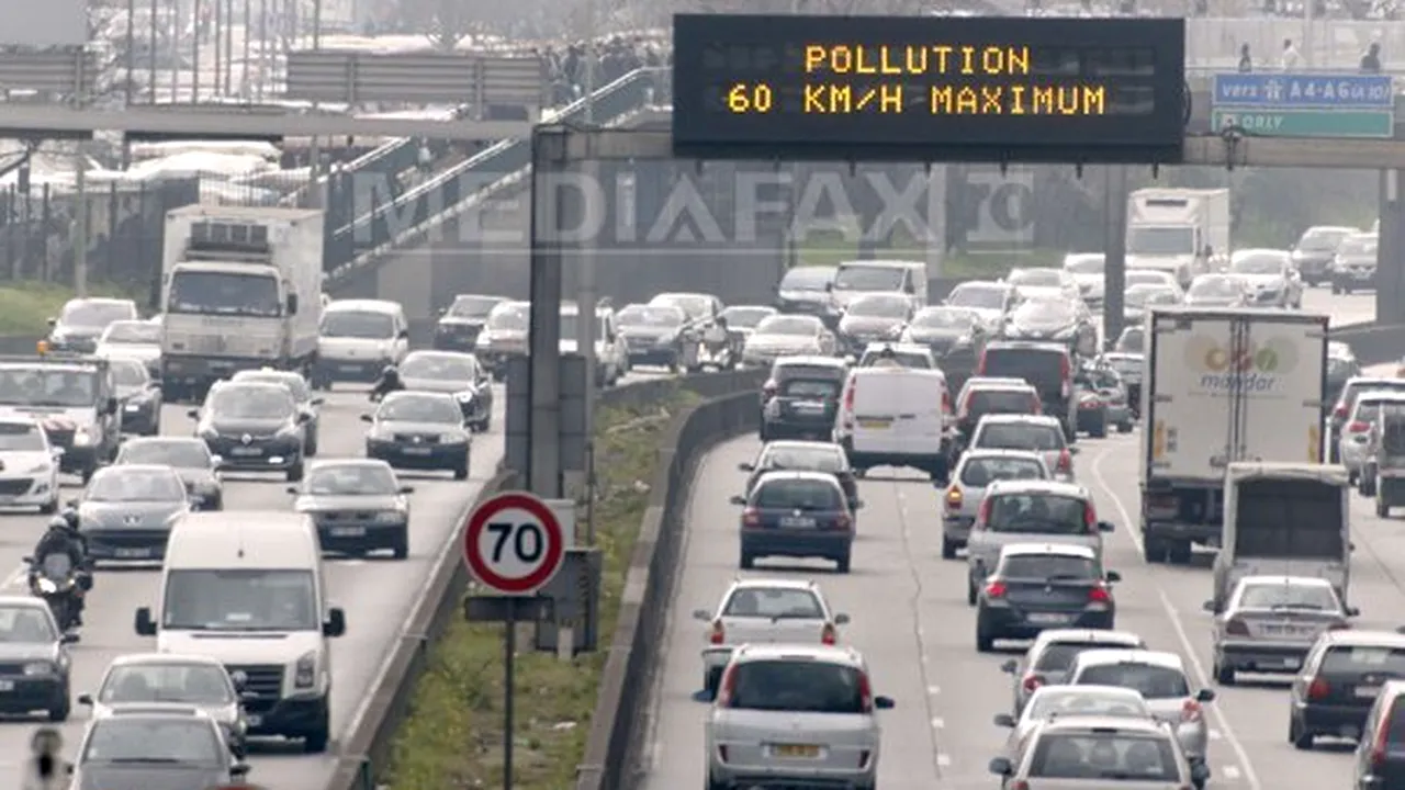 Circulaţie alternativă a maşinilor la Paris, din cauza poluării