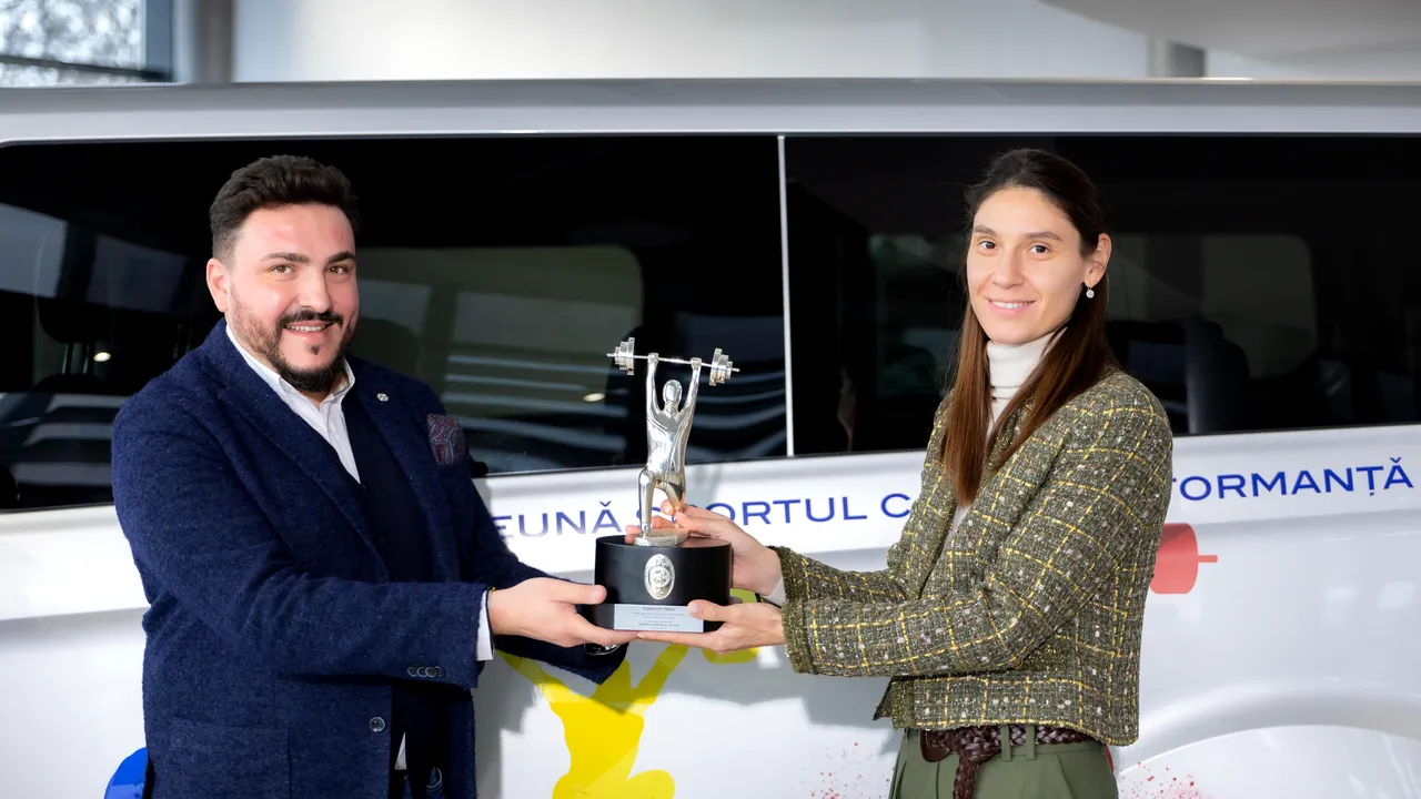 Fundaţia Ţiriac îşi continuă misiunea de susţinere a performanţei sportive prin donarea unui microbuz către Federaţia Româna de Haltere