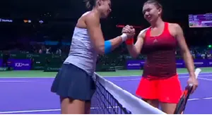 Turneul Campioanelor: Simona HALEP - Flavia Pennetta, scor 6-0, 6-3, în Grupa Roşie. Halep: Am jucat agresiv şi inteligent - FOTO
