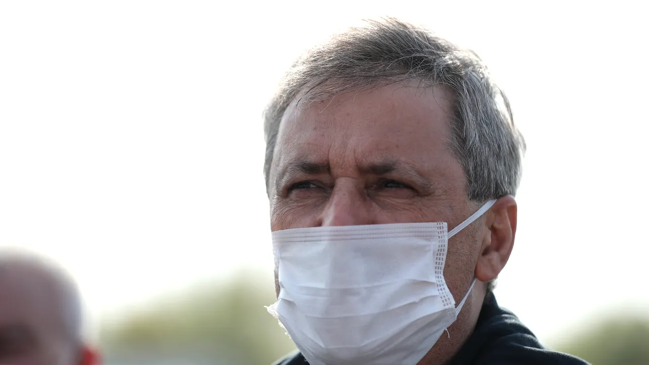 Vela avertizează că relaxarea generală de pe 15 mai va fi în pericol, dacă nu sunt respectate restricţiile de 1 mai