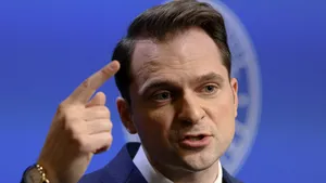 Burduja, despre candidatura la Primăria Capitalei: Să mergem înainte şi să le prezentăm bucureştenilor un model de administraţie liberală