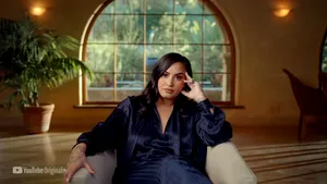 Demi Lovato, mărturisiri emoţionante despre supradoza care i-a fost aproape fatală: Documentarul „Dancing with the Devil” şi calea spre vindecare