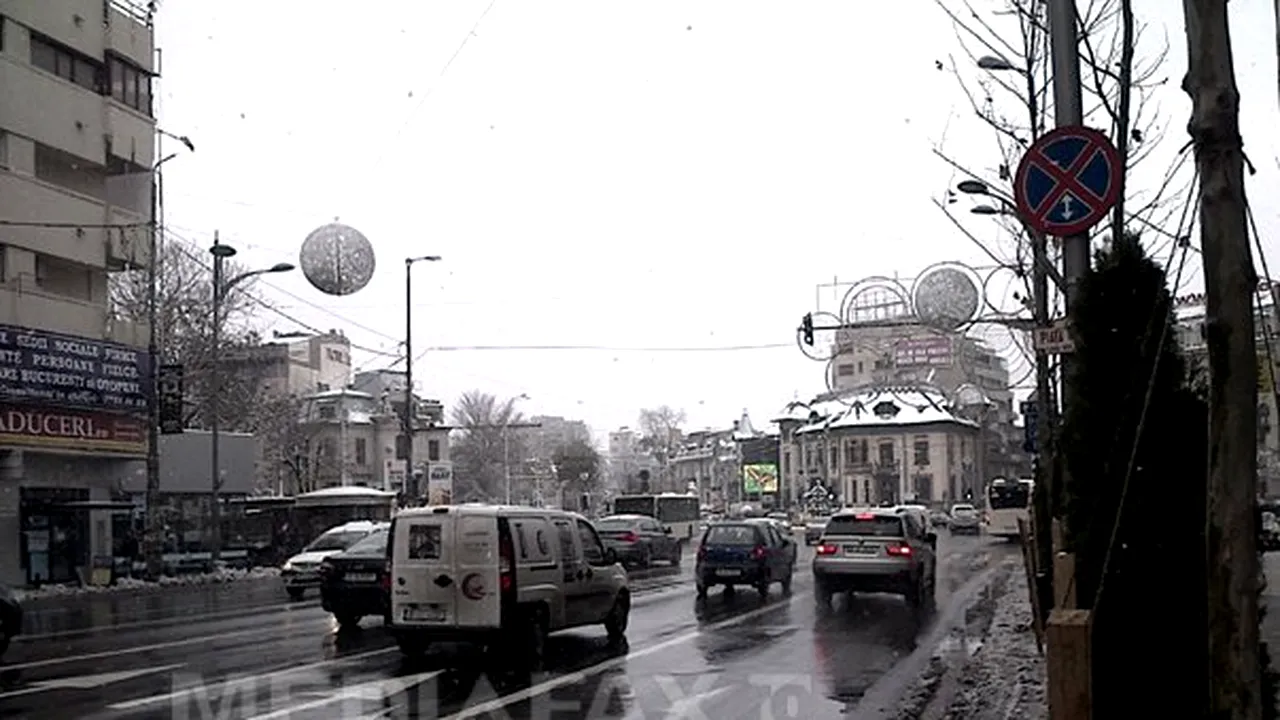 Administraţia Străzilor: Lucrări de refacere a carosabilului după ninsori, pe 10 artere din Capitală