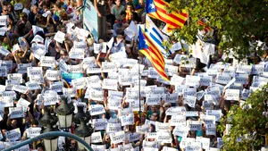 Spania speră că locuitorii Cataloniei nu vor lua în considerare instrucţiunile liderilor regionali