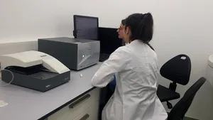 FOTO | Premieră: Cercetare la nivel de ADN în cel mai puternic centru de diagnostic personalizat în cancer din România 