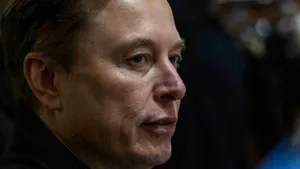 Cristina Bălan, inginerul de origine română concediat de Musk, a câştigat în instanţă un proces împotriva Tesla. Ea a semnalat probleme de siguranţă
