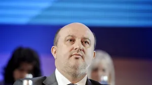 Daniel Chiţoiu a fost pus oficial sub învinuire în dosarul accidentului în care au murit 2 persoane. Fostul ministru a refuzat să dea declaraţii procurorilor