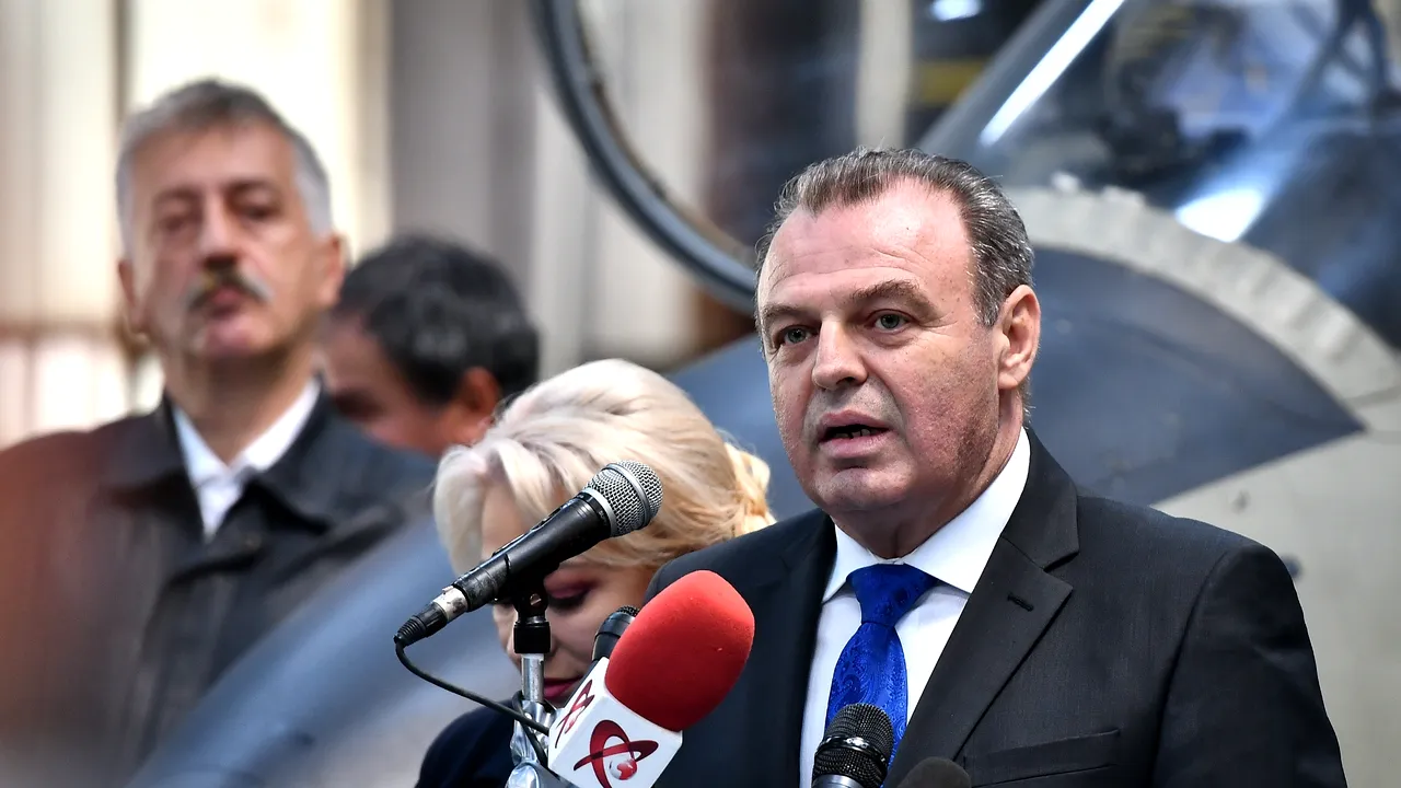 Lucian Şova şi-a dat demisia de la Ministerul Transporturilor, înainte de decizia de la Cotroceni