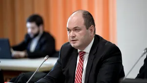 EXCLUSIV Ionuţ Dumitru, preşedintele Consiliului Fiscal, despre execuţia bugetară: Creşte riscul de intrare în recesiune 