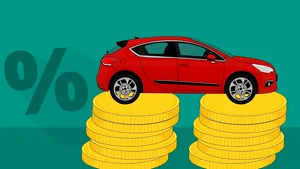 Care sunt cheltuielile anuale obligatorii pentru maşină?