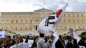 Atenţionare de călătorie pentru Grecia, unde are loc o grevă generală în sectorul public