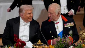 Donald Trump a încălcat protocolul regal imediat după ce i-a primit pe Regele Charles și Regina Camilla