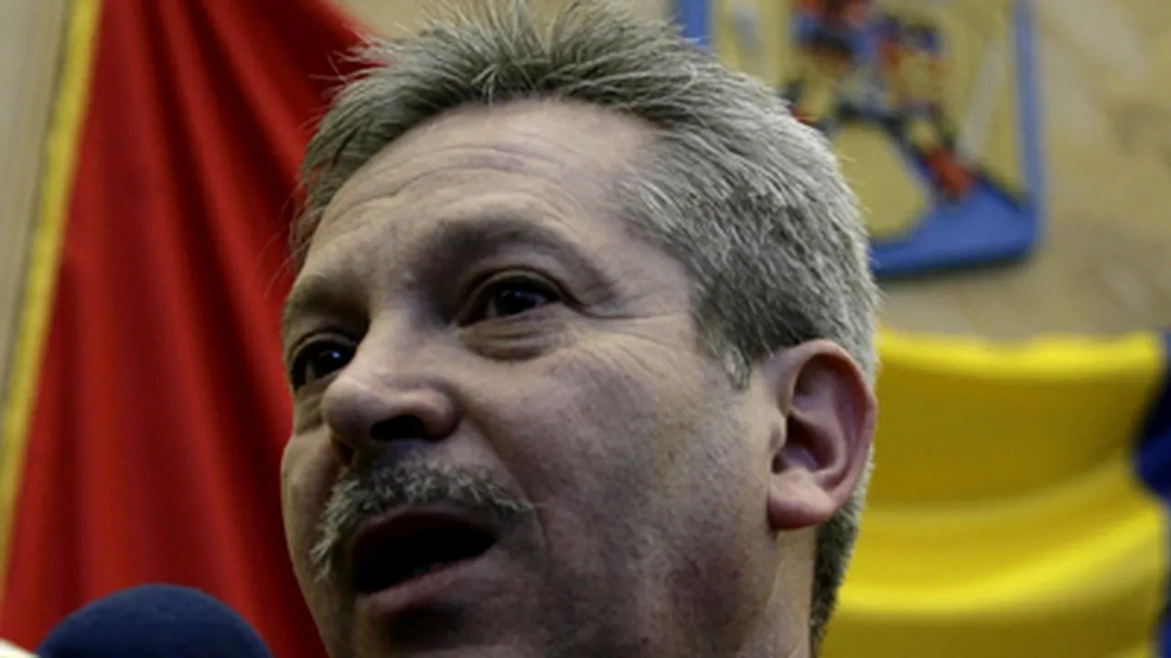 Nicolae Forminte, mulţumit de evoluţia gimnastelor românce