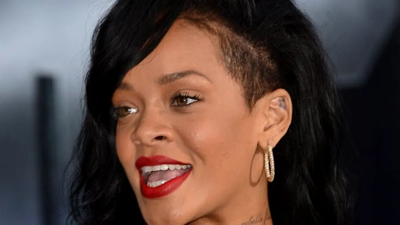 Rihanna - 11 nominalizări la MTV Video Music Awards, pentru piesele sale şi colaborări. Lista completă a nominalizaţilor