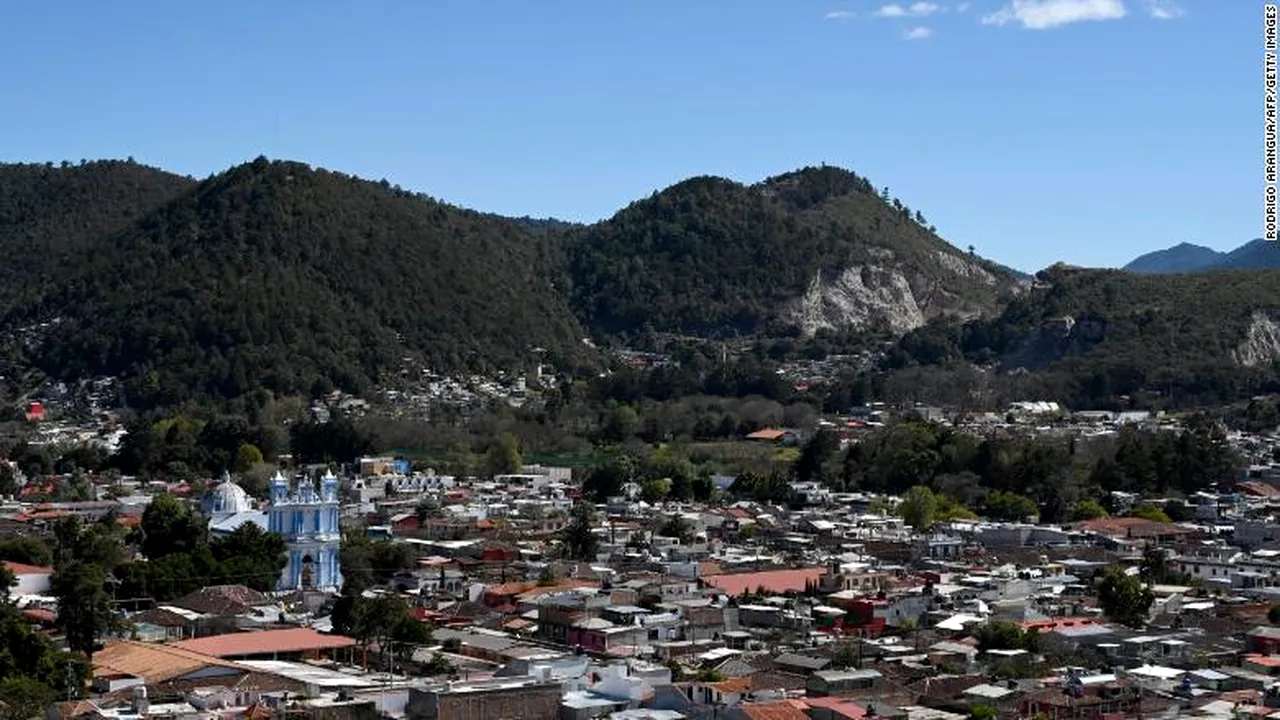 Zeci de copii răpiţi, cu vârste între 3 luni şi 15 ani, au fost salvaţi dintr-o casă din sudul Mexicului