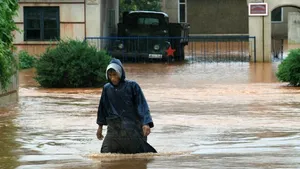 Cel puţin 11 morţi şi 27 de dispăruţi în urma unor ploi torenţiale, în China