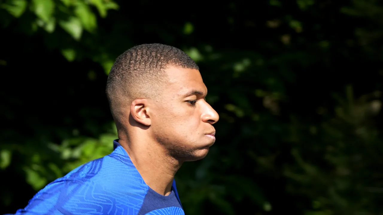 Kylian Mbappé a cheltuit o jumătate de milion de euro pentru un tablou