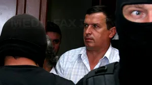 Fostul primar Mircia Gutău, eliberat condiţionat, a părăsit Penitenciarul Drobeta Turnu Severin