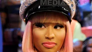 Cântăreaţa Nicki Minaj va plăti taxele de şcolarizare a fanilor. În ce condiţii a acceptat să facă acest lucru