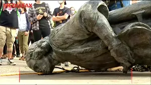 Americanii DISTRUG statuile lui Cristofor Columb. Celebrul navigator e asociat cu genocidul. VIDEO