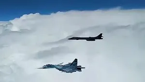 VIDEO: Avioane ruseşti au interceptat bombardierele americane deasupra Mării Negre