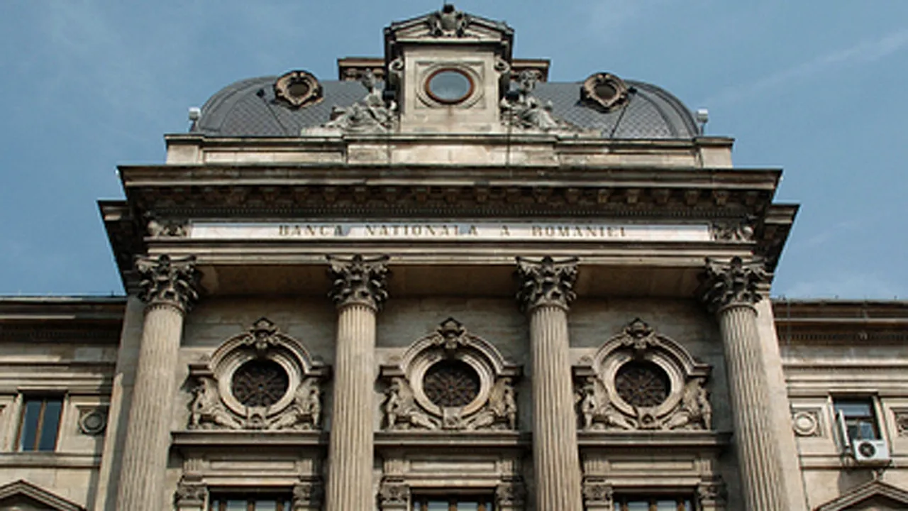 Romania Ctrl Bk Cuts Forex Reserve Requirements To 25%
