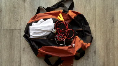 SOCIAL Rucsacul de urgență în caz de cutremur: lista completă a lucrurilor care îți pot salva viața