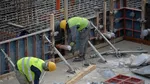 Românii au construit mai puţine case în noiembrie, dar sectorul imobiliar creşte faţă de anul trecut