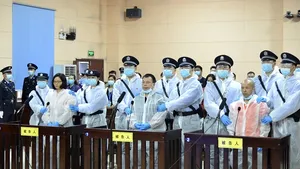 Un jurnalist ce a acuzat Partidul Comunist din China de corupţie a fost condamnat la 15 ani de închisoare