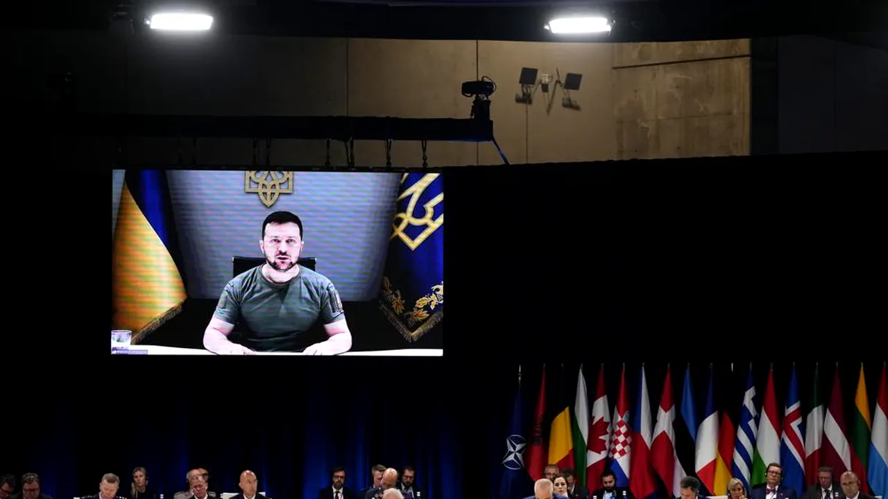 Primele reacţii din Ucraina după ce NATO a numit Rusia 