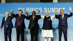 BRICS se măreşte oficial. Şase noi ţări se vor alătura Chinei, Rusiei, Indiei, Braziliei şi Africii de Sud în grupul ce se vrea o alternativă la Occident