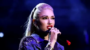 Ascultă SMART RADIO. Gwen Stefani marchează 15 ani de la lansarea albumului ”Love Angel Music Baby”