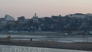 Cadavrul unei femei, descoperit pe o plajă din Constanţa