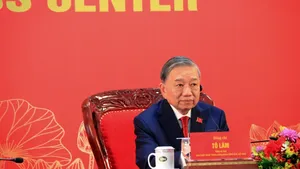 AP: Armata Vietnamului se pregătește pentru un posibil „război de agresiune” american. Statele Unite sunt considerate putere „beligerantă”