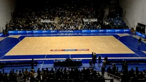 Bătaie la partida de futsal România – Ungaria, din calificările EURO 2026. Meciul întrerupt după incidente violente chiar în fața lui Răzvan Burleanu