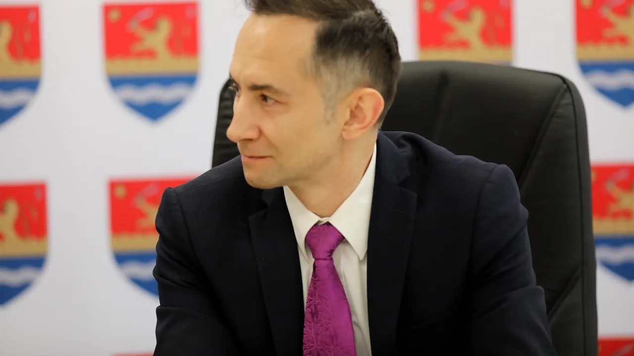 Conducerea PNL l-a demis pe liderul liberalilor din Timiş. Alin Nica s-a opus candidaturii comune cu PSD