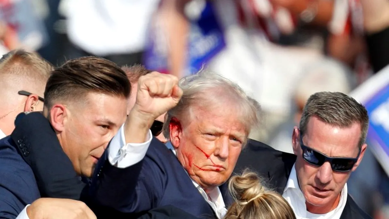 CNN: Lunetişti şi poliţişti se aflau în clădirea de pe care s-a tras asupra lui Trump. Eşecul de securitate, cel mai grav din ultimii 40 de ani