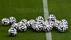 Cum arată Brazuca, balonul oficial al Cupei Mondiale 2014 - FOTO