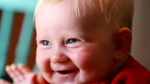 Copil crescut fără a i se dezvălui sexul, pentru ca acesta să îşi aleagă singur identitatea sexuală. Ce părere aveţi? - VIDEO