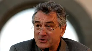 Robert De Niro, victima unei fraude cu obiecte de artă