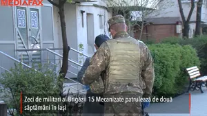 Zeci de militari ai Brigăzii 15 Mecanizate patrulează de două săptămâni în Iaşi. „Ieşenii sunt bucuroşi că armata a ieşit pe stradă, au mare încredere”