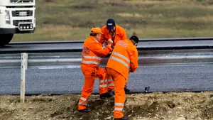 Expertiza refacerii tronsonului surpat de pe autostrada Orăştie-Sibiu costă trei milioane de lei